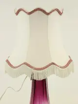 Val Saint Lambert paarse kristallen lamp met witte kap – Jaren 50/60 – foto 3 – kavel bij De Kringwinkel, Antwerpen