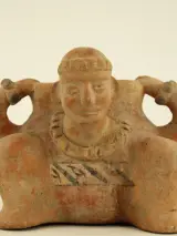 Decoratieve aardewerken vaas met menselijke figuur – foto 7 – kavel bij De Kringwinkel, Antwerpen