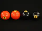 Set van 16 poolballen in doos – foto 5 – kavel bij De Kringwinkel, Antwerpen