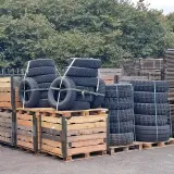 Partij diverse banden, O.a Michelin, Continental – foto 2 – kavel bij Domeinen Roerende Zaken, Groningen