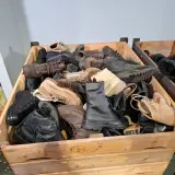Partij diverse schoenen – foto 3 – kavel bij Domeinen Roerende Zaken, Groningen