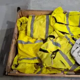 Partij leren jassen (zonder mouwen) – foto 8 – kavel bij Domeinen Roerende Zaken, Groningen