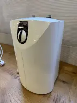 Elektrische onderbouwboiler / close-in boiler, Stiebel Eltron, SNU 5 SLi, wit, 2.000 W | drukloos | lagedrukkraan vereist – foto 3 – kavel bij Onlineveilingmeester, Hoogeveen