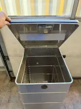 Aluminium veiligheidscontainer, Zarges, zilvergrijs, met scharnierdeksel | slot defect – foto 5 – kavel bij Onlineveilingmeester, Hoogeveen