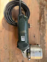 Haakse slijper, Metabo, WE 9-125 Quick, groen/zilver, 2002, 900 W – 125 mm – met hulpstuk – foto 3 – kavel bij Onlineveilingmeester, Hoogeveen