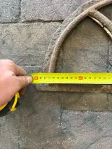 2x Halfronde stalraamframes, Historisch, wit/roest, 37,5 x 21 cm – foto 3 – kavel bij Onlineveilingmeester, Hoogeveen