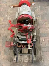 Elektrische pijpdraadsnijmachine, REX, S80AV, grijs/rood, met voetpedaal en draadsnijkoppen – foto 8 – kavel bij Onlineveilingmeester, Hoogeveen