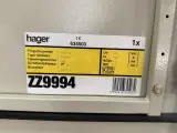 Elektrische verdeelkast, Hager, FG26W / 634503, grijs/wit, 2000, met automaten en 400A hoofdschakelaar – foto 3 – kavel bij Onlineveilingmeester, Hoogeveen