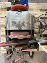 Elektrische pijpdraadsnijmachine, Rothenberger / Piset, P-60, grijs/rood, met losse gereedschappen – foto 4 – kavel bij Onlineveilingmeester, Hoogeveen