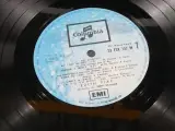 Edith Piaf vinyl platen box set – foto 11 – kavel bij De Kringwinkel, Heverlee