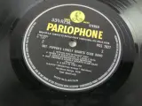 The Beatles - Sgt. Pepper's Lonely Hearts Club Band vinylplaat – foto 10 – kavel bij De Kringwinkel, Heverlee