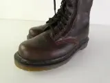 Leren veterlaarzen Dr. Martens, model 9733 – foto 6 – kavel bij De Kringwinkel, Heverlee