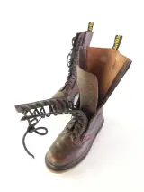 Leren veterlaarzen Dr. Martens, model 9733 – foto 9 – kavel bij De Kringwinkel, Heverlee