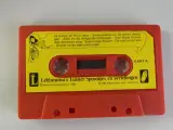 Vintage Teddy Ruxpin pratende beer/cassettespeler interactief – foto 13 – kavel bij De Kringwinkel, Heverlee