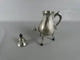Vintage metalen koffiekan met deksel en kraan – foto 4 – kavel bij De Kringwinkel, Diest