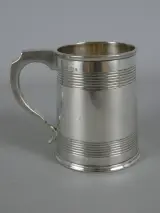 Verzilverd bierpul met gravure en keuren – foto 3 – kavel bij De Kringwinkel, Diest