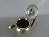 Verzilverde koffiekan met kunststof handvat – foto 3 – kavel bij De Kringwinkel, Diest