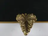 3 decoratieve porseleinen objecten - Limoges en Couleuvre, Frankrijk – foto 30 – kavel bij De Kringwinkel, Heverlee