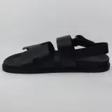 Paar sandalen, maat 45, Hermès, FR231695ZH 45 2211 – foto 6 – kavel bij Domeinen Roerende Zaken, Groningen