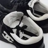 Paar sneakers, maat 45, Chanel, W G38301 – foto 9 – kavel bij Domeinen Roerende Zaken, Groningen
