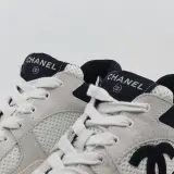 Paar sneakers, maat 38, Chanel, W G38299 – foto 4 – kavel bij Domeinen Roerende Zaken, Groningen