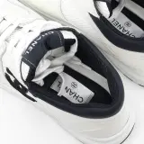 Paar sneakers, maat 38, Chanel, W G38299 – foto 9 – kavel bij Domeinen Roerende Zaken, Groningen
