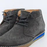 Paar schoenen, maat 40 1/2, Dsquared2 – foto 3 – kavel bij Domeinen Roerende Zaken, Groningen