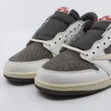 Paar schoenen, maat 44, Nike, Air Jordan DM7866-162 – foto 2 – kavel bij Domeinen Roerende Zaken, Groningen