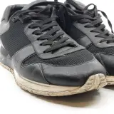 Paar sneakers, maat 7, Louis Vuitton, GO 0221 – foto 13 – kavel bij Domeinen Roerende Zaken, Groningen