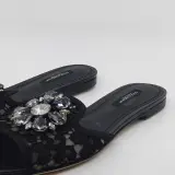 Paar slippers, maat 37, Dolce&Gabbana – foto 3 – kavel bij Domeinen Roerende Zaken, Groningen