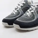 Paar sneakers, maat 45, Chanel, W G40186 – foto 2 – kavel bij Domeinen Roerende Zaken, Groningen