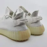 Paar sneakers, maat 44, Adidas Yeezy, CP9366 – foto 7 – kavel bij Domeinen Roerende Zaken, Groningen