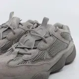 Paar sneakers, maat 44 2/3, Adidas Yeezy, GX3607 – foto 3 – kavel bij Domeinen Roerende Zaken, Groningen