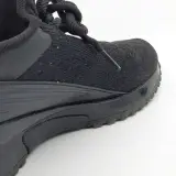 Paar sneakers, Louis Vuitton – foto 17 – kavel bij Domeinen Roerende Zaken, Groningen