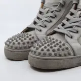 Paar schoenen, maat 42,5, Louboutin – foto 2 – kavel bij Domeinen Roerende Zaken, Groningen