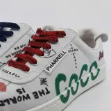 Paar schoenen, maat 37, Chanel X Pharrell, L C34877 – foto 3 – kavel bij Domeinen Roerende Zaken, Groningen