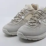 Paar sneakers, maat 45, Chanel, L G40195 – foto 2 – kavel bij Domeinen Roerende Zaken, Groningen