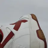 Paar schoenen, maat 44, Off-White – foto 11 – kavel bij Domeinen Roerende Zaken, Groningen