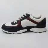 Paar sneakers, maat 45, Chanel, W C45334 – foto 5 – kavel bij Domeinen Roerende Zaken, Groningen