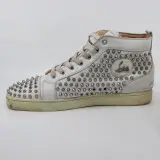Paar schoenen, maat 43, Louboutin – foto 5 – kavel bij Domeinen Roerende Zaken, Groningen