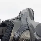 Paar sneakers, maat 45, Chanel, L G45078 – foto 10 – kavel bij Domeinen Roerende Zaken, Groningen