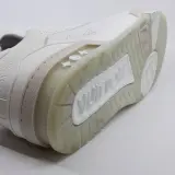 Paar sneakers, maat 10, Louis Vuitton, FD 0212 – foto 12 – kavel bij Domeinen Roerende Zaken, Groningen