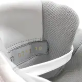 Paar sneakers, maat 10, Louis Vuitton, FD 0212 – foto 9 – kavel bij Domeinen Roerende Zaken, Groningen