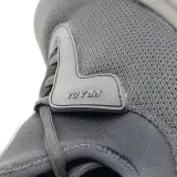 Paar sneakers, maat 9, Prada, 4E3406 – foto 11 – kavel bij Domeinen Roerende Zaken, Groningen
