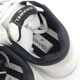 Paar sneakers, maat 44, Chanel, W G38301 – foto 9 – kavel bij Domeinen Roerende Zaken, Groningen