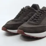 Paar sneakers, maat 45, Loro Piana, Week_end Walk Evo – foto 2 – kavel bij Domeinen Roerende Zaken, Groningen