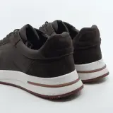 Paar sneakers, maat 45, Loro Piana, Week_end Walk Evo – foto 6 – kavel bij Domeinen Roerende Zaken, Groningen