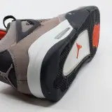 Paar sneakers, maat 44,5, Air Jordan, DB0732-200 – foto 11 – kavel bij Domeinen Roerende Zaken, Groningen