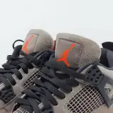 Paar sneakers, maat 44,5, Air Jordan, DB0732-200 – foto 4 – kavel bij Domeinen Roerende Zaken, Groningen