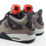 Paar sneakers, maat 44,5, Air Jordan, DB0732-200 – foto 6 – kavel bij Domeinen Roerende Zaken, Groningen